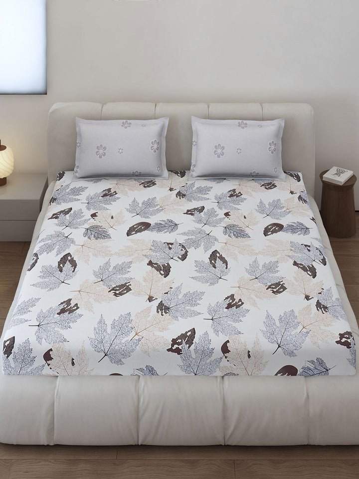 Monte Carlo Stanley White & Grey Printed 144 TC King Bedsheet Set 1.85 m x 1.95 m