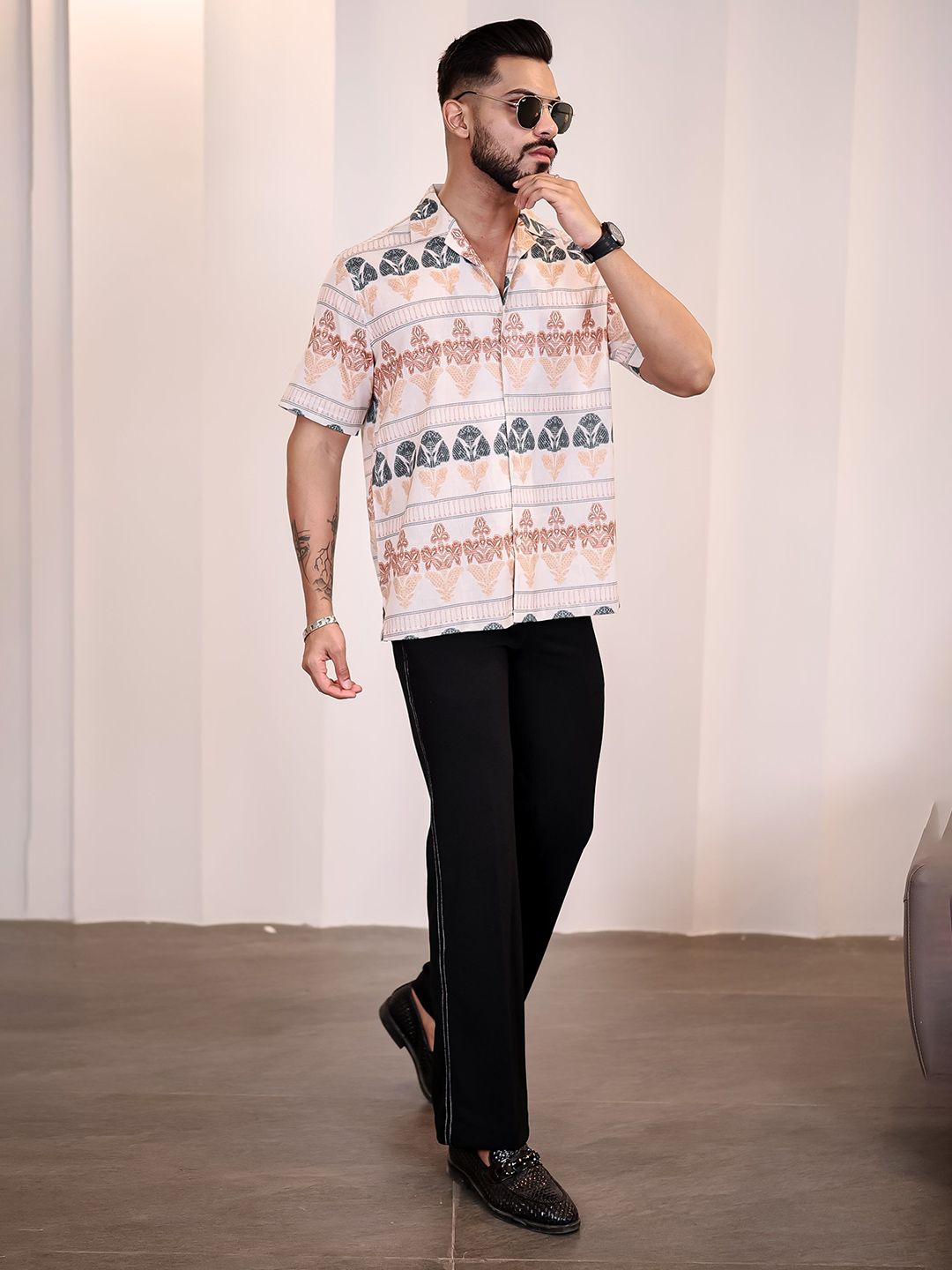 Eszett Men Ethnic Motifs Printed Cuban Collar Linen Casual Shirt