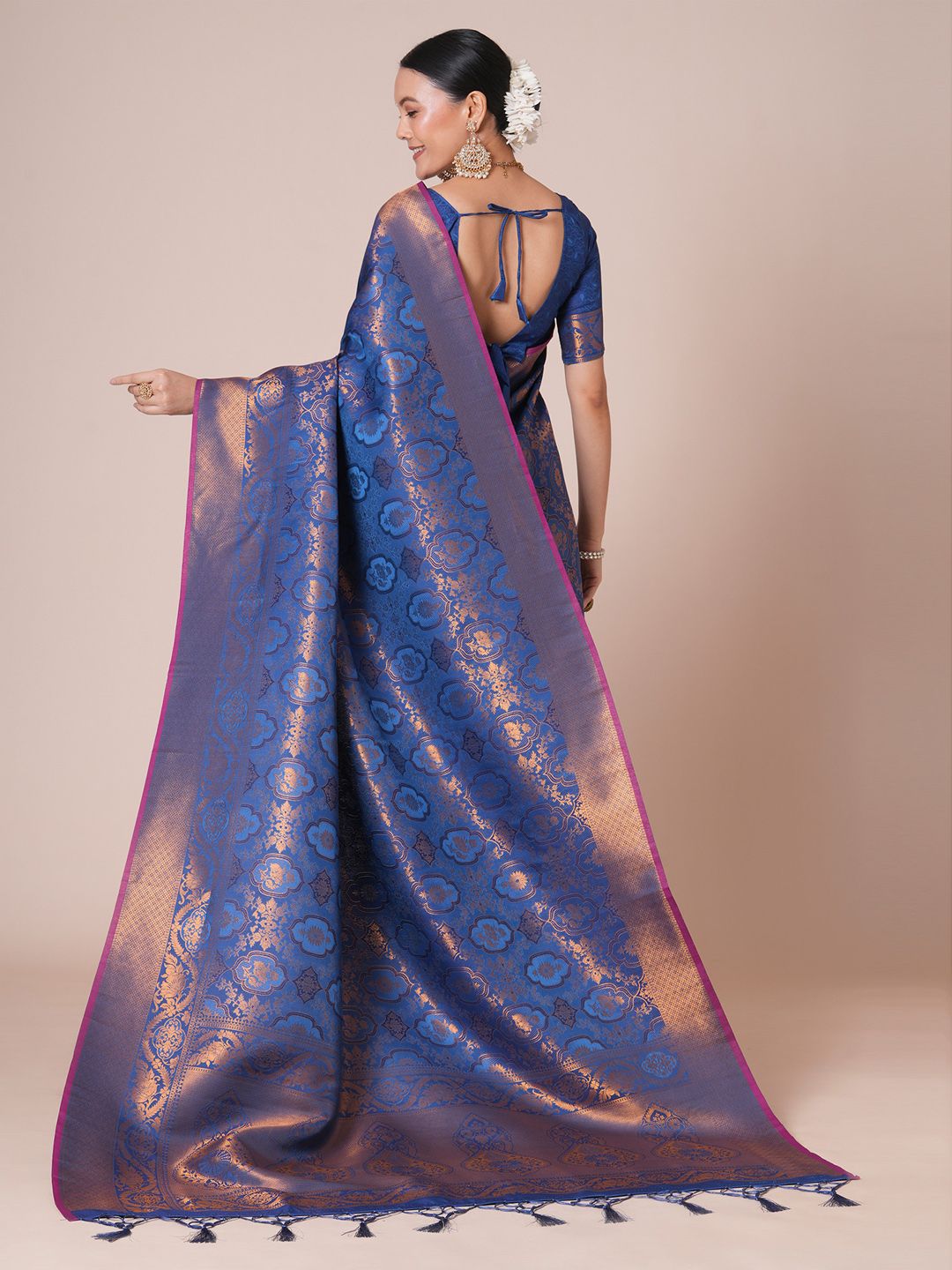 House of Pataudi Ethnic Motifs Woven Design Kanjeevaram Saree With Blouse Piece