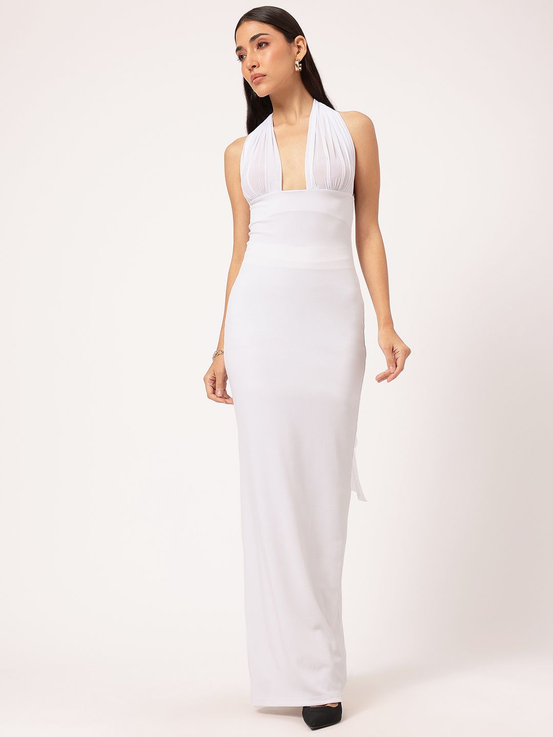 DressBerry FairyTale Fashion Halter-Neck Back Slit Stylish Tie-Up Maxi Dress