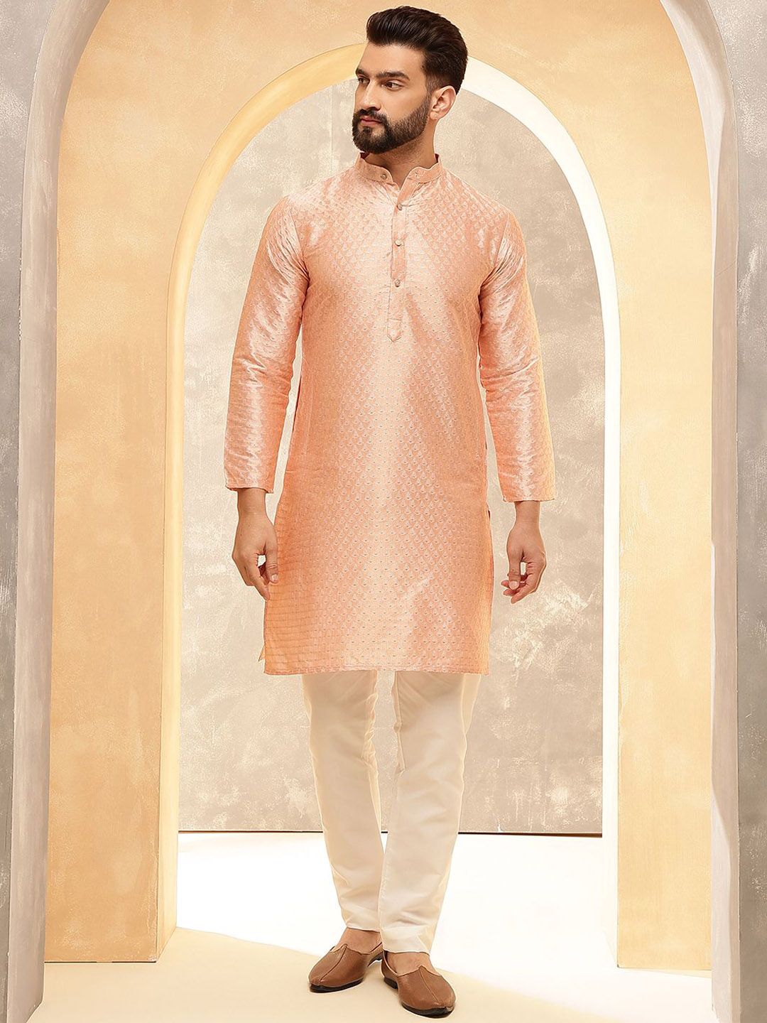 Anouk Peach Motif Etnik Tenunan Rekaan Jalur Kolar Jacquard Kurta Lurus