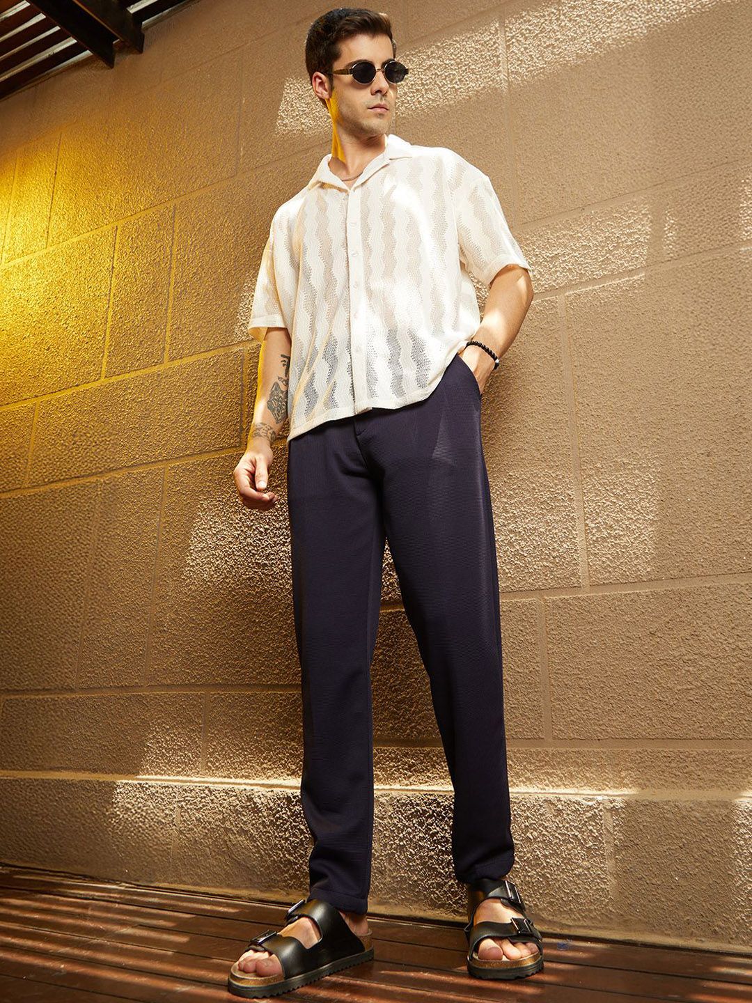 Campus Sutra Men Relaxed Fit Mid Rise Comfort Trousers