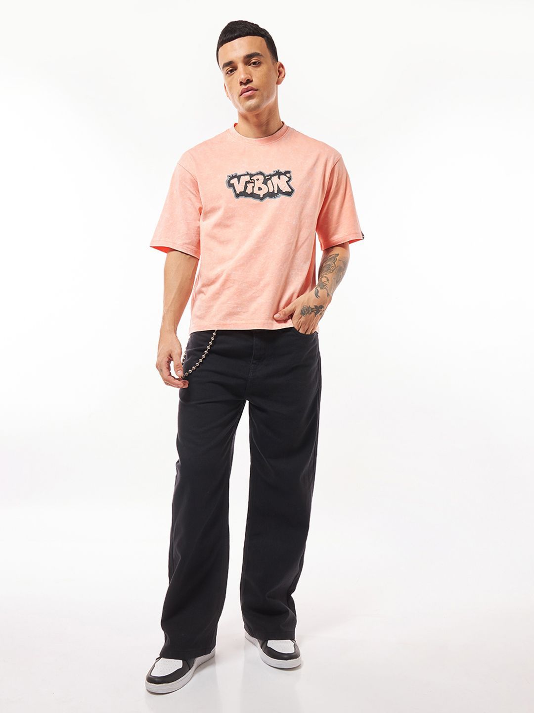 Bewakoof Men Graphic Printed Round Neck Pure Cotton Oversized T-Shirt