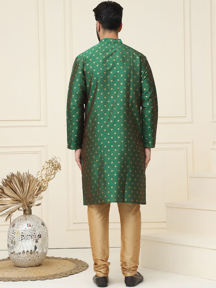 SOJANYA Geometric Mandarin Collar Kurta With Churidar