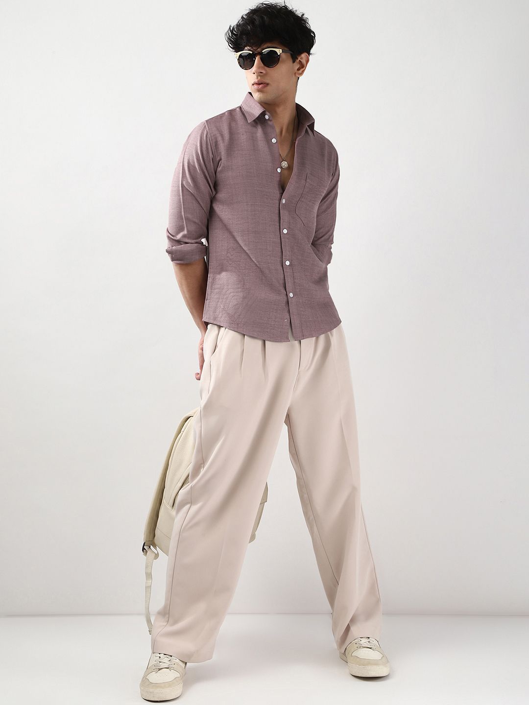 Urbano Fashion Men Purple Solid Linen Full Sleeve Relaxed Fit Casual Shirt