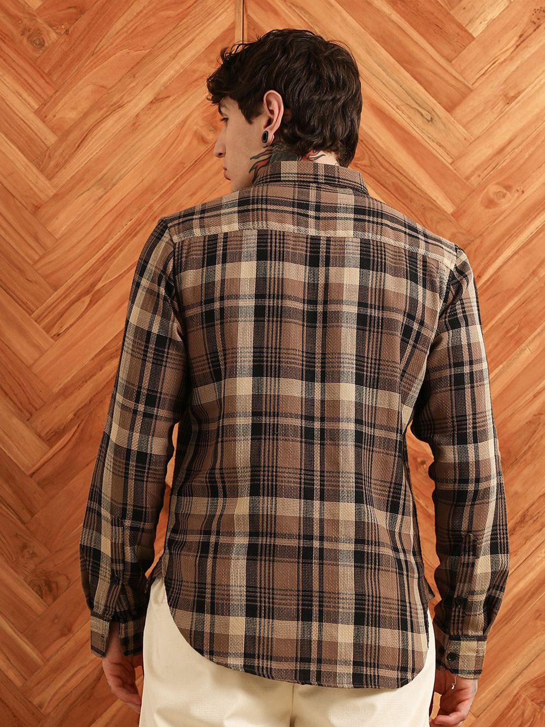 Campus Sutra Men Comfort Fit Checked Button-Down Collar Cotton Casual Shirt