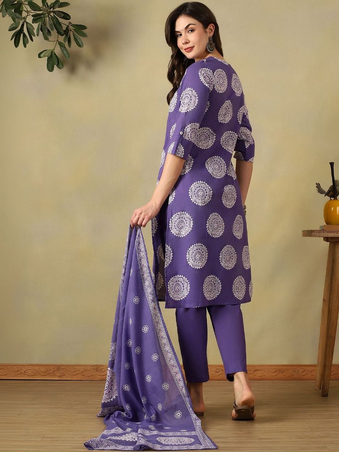 Mamicha Women Ethnic Motifs Printed Regular Mirror Work Pure Cotton Kurta with Trousers & With Dupatta