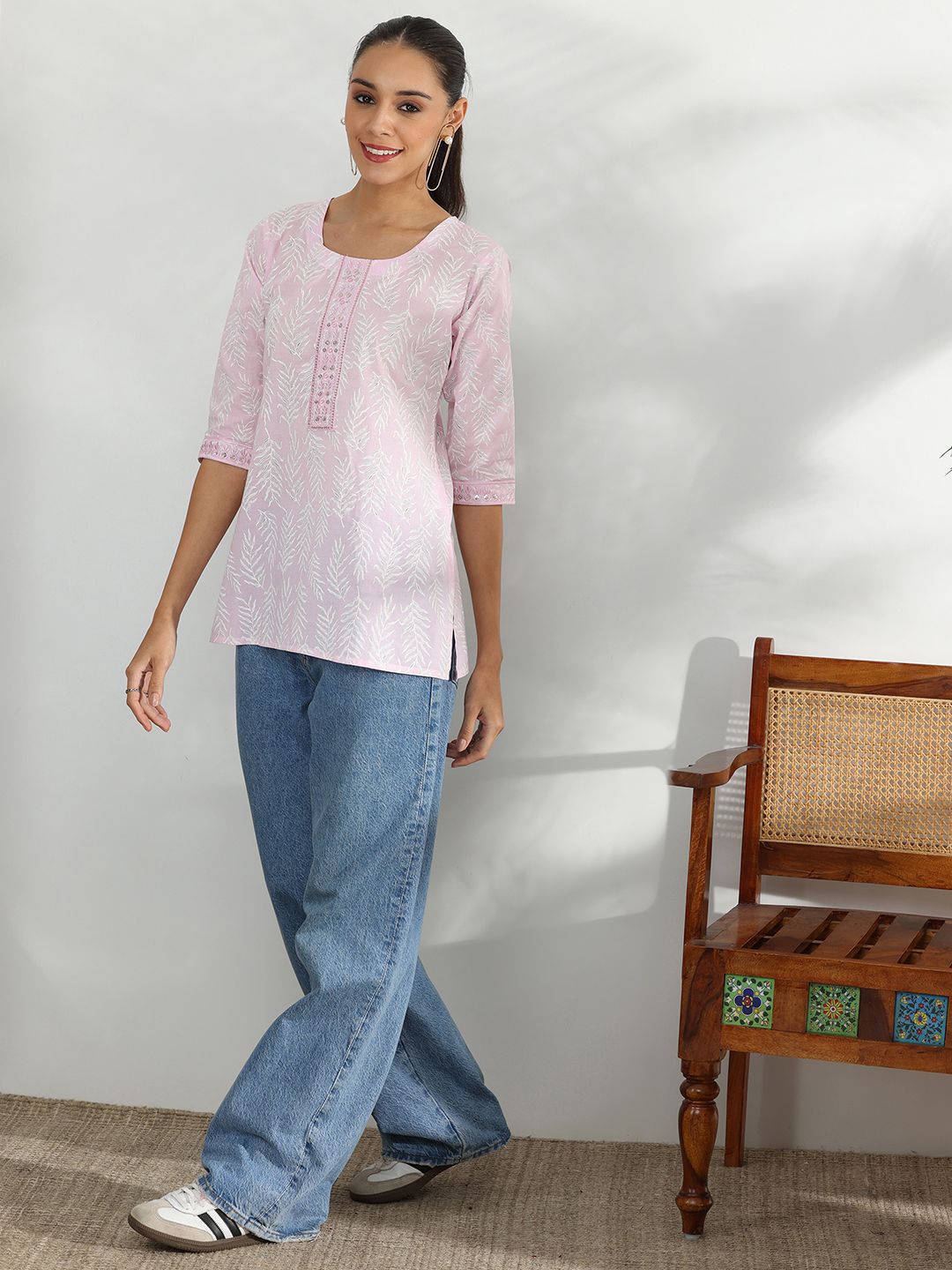 Libas Women Floral Printed Pure Cotton Kurti