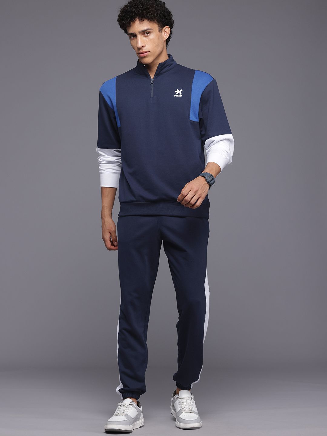 HRX by Hrithik Roshan Colorblocked Detail Lifestyle Tracksuits