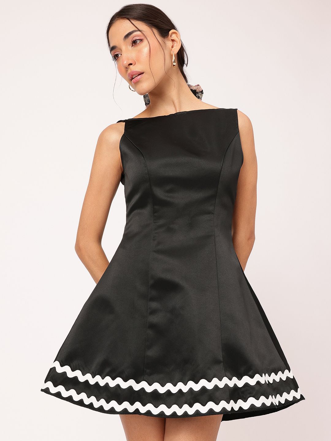 DressBerry Old-school Couture Satin Low back A-Line Mini Dress