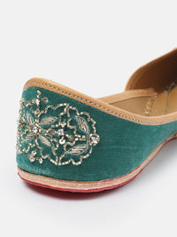 House of Pataudi Women Ethnic Embellished Mojaris