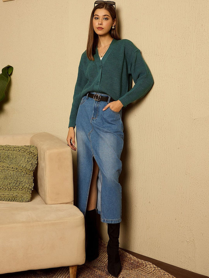 Berrylush Women Ribbed V-Neck Full Sleeve Cardigan