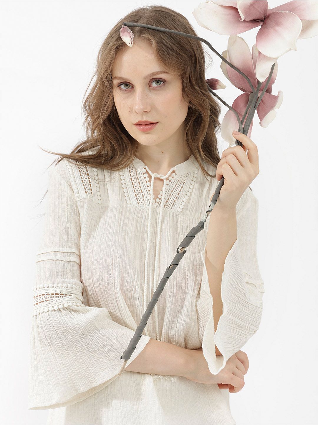 Rareism Striped Tie-Up Neck Bell Lengan Kapas Atas