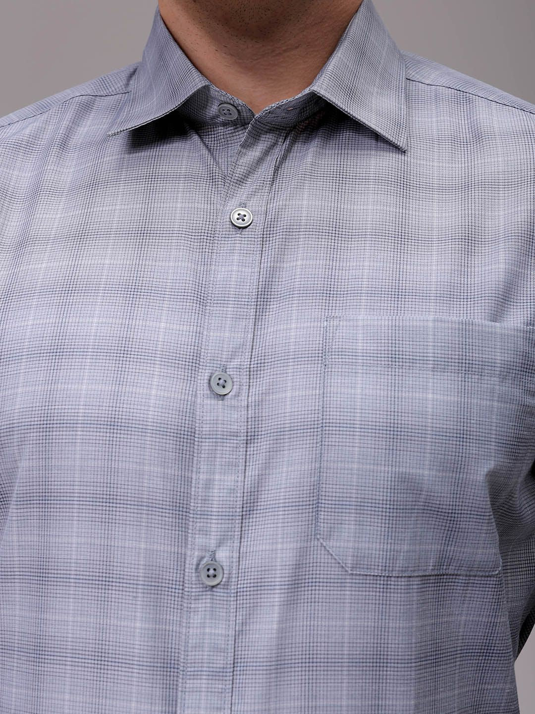 The Indian Garage Co. X Luxe Men Slim Fit Opaque Checked Formal Shirt