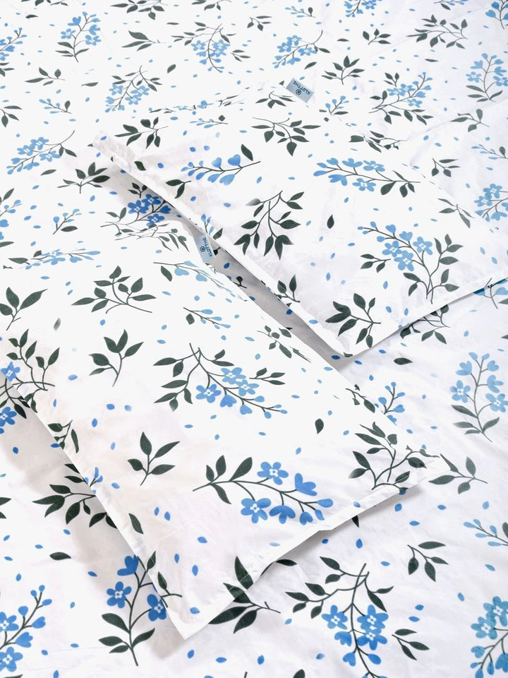 Myntra Elegant Homes White & Green Floral 300 TC King Double Bedsheet with 2 Pillow Covers