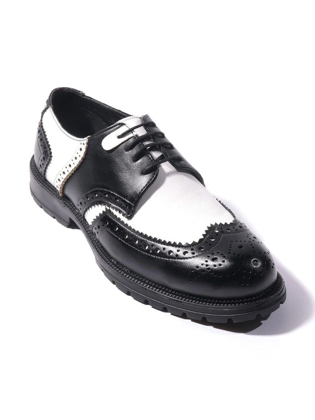 MONKSTORY Black & White Atelier 1900 Wingtip Bicolor Lace-Ups Brogues