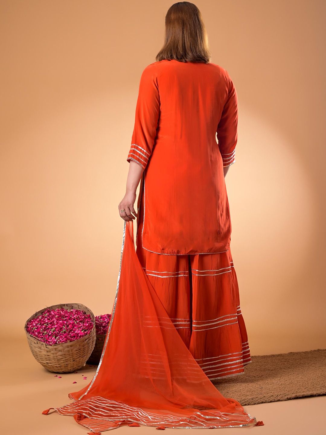Mamicha Women Regular Thread Work Pure Cotton Kurti with Palazzos & With Dupatta