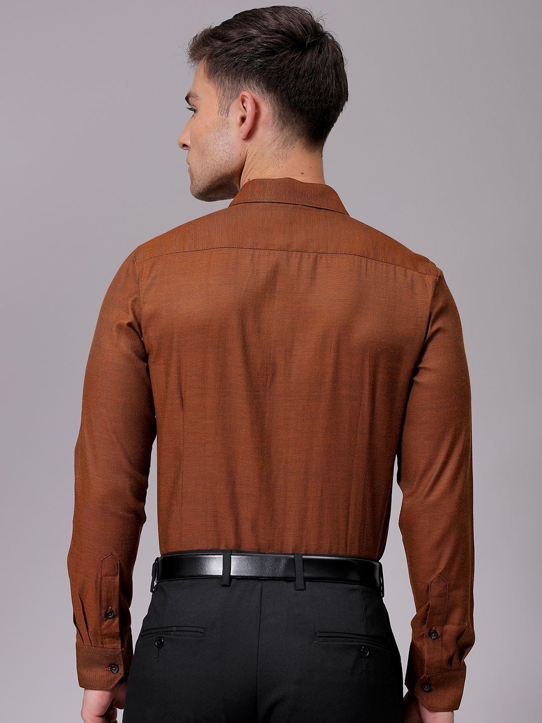 The Indian Garage Co. X Luxe Men Slim Fit Opaque Formal Shirt