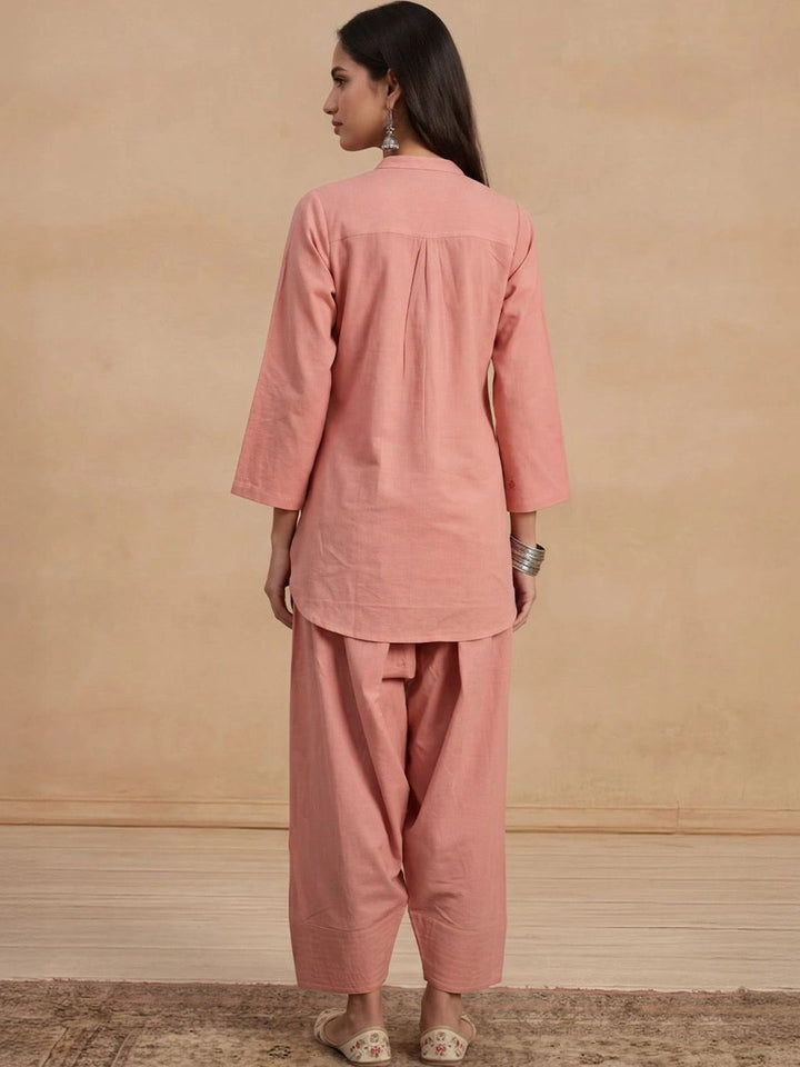 House of Chikankari Women Regular Chikankari Kurta with Trousers