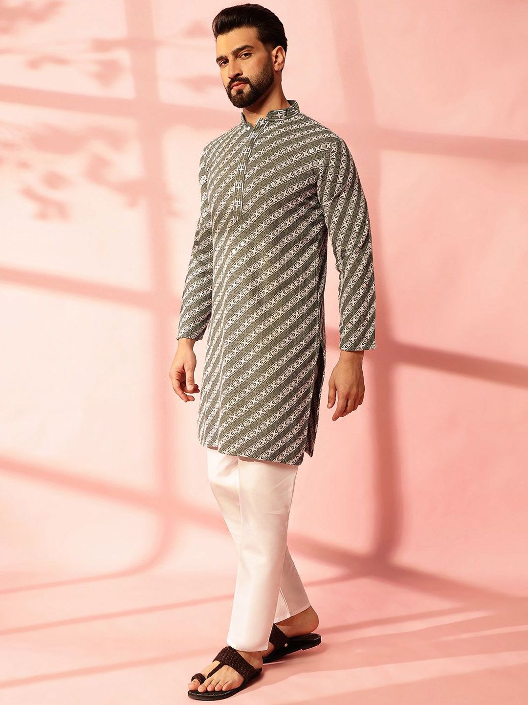 Anouk Men Embroidered Regular Sequinned Pure Cotton Kurta with Pyjamas