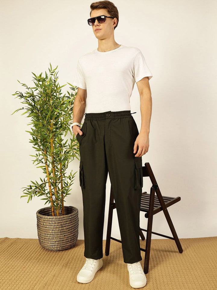Thomas Scott Men Smart Loose Fit Mid-Rise Easy Wash Cotton Cargos Trousers
