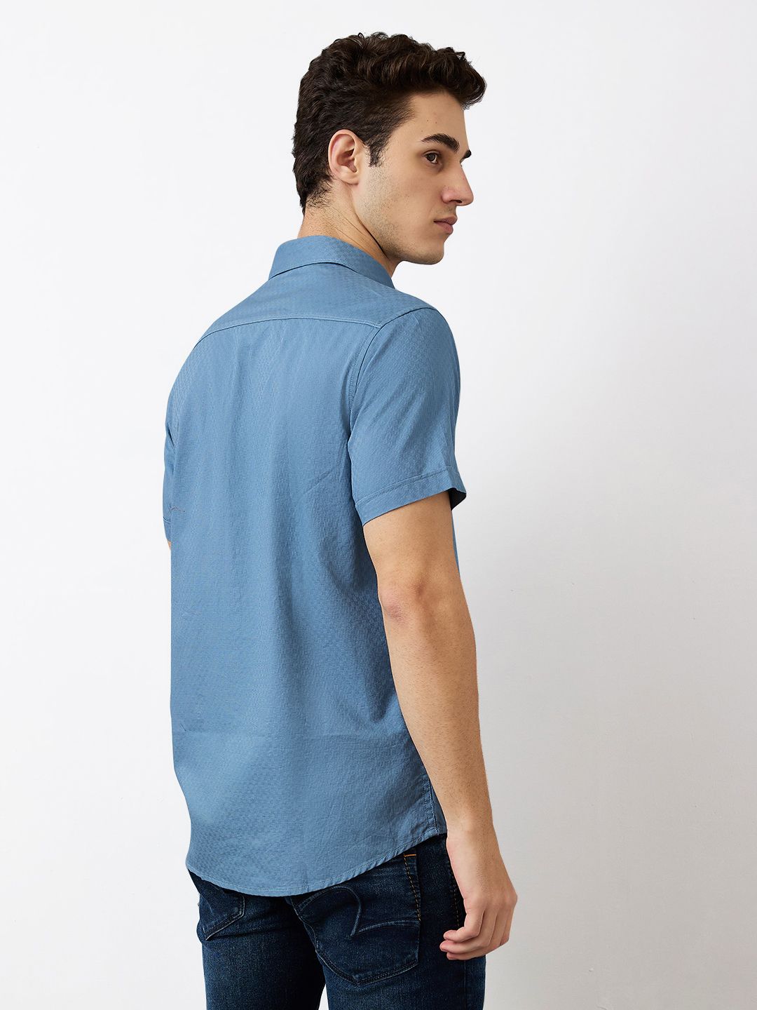 SPYKAR Men Spread Collar Textured Cotton Casual Shirt