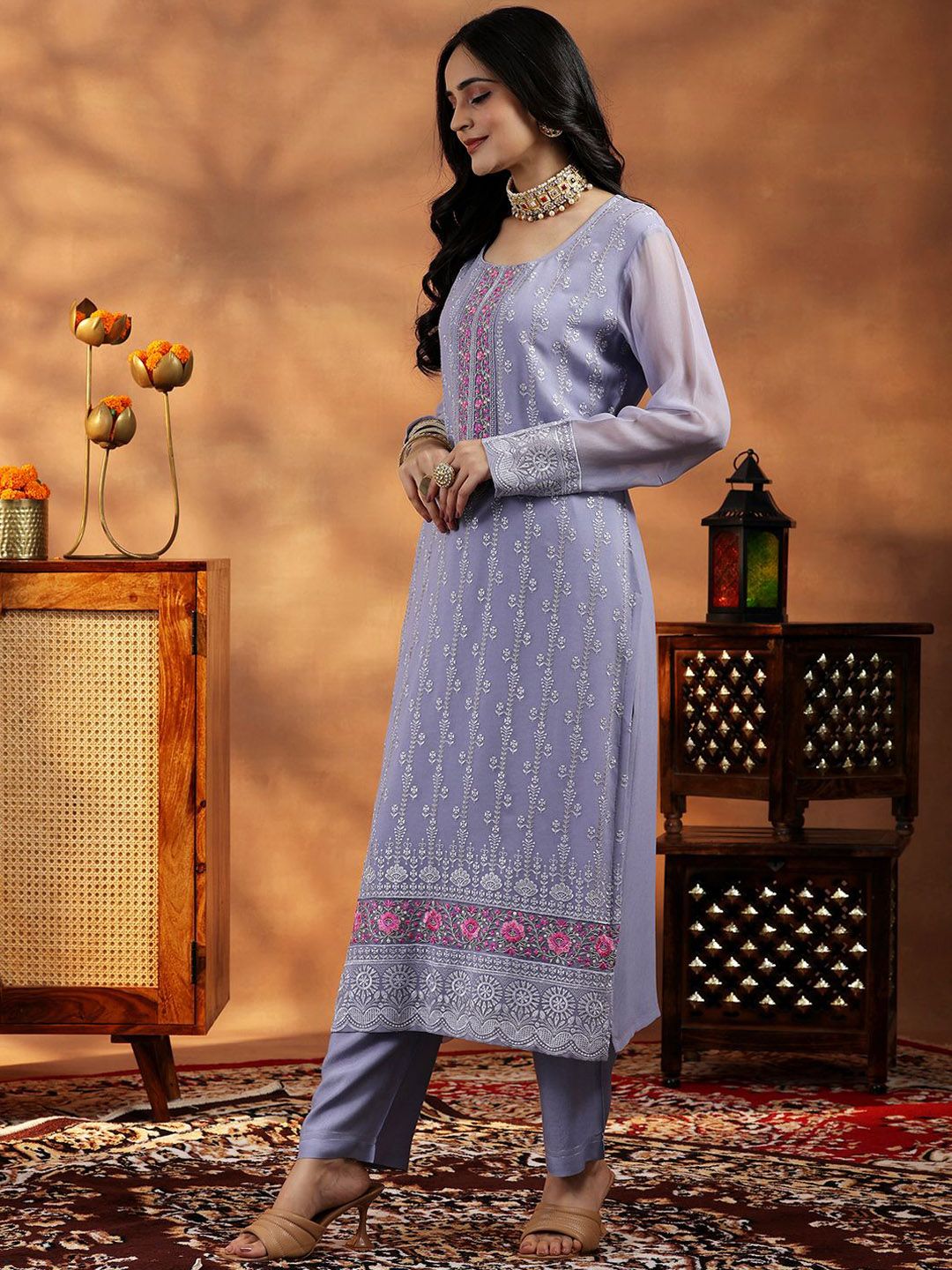 Libas Women Floral Embroidered Regular Thread Work Kurta with Trousers & With Dupatta
