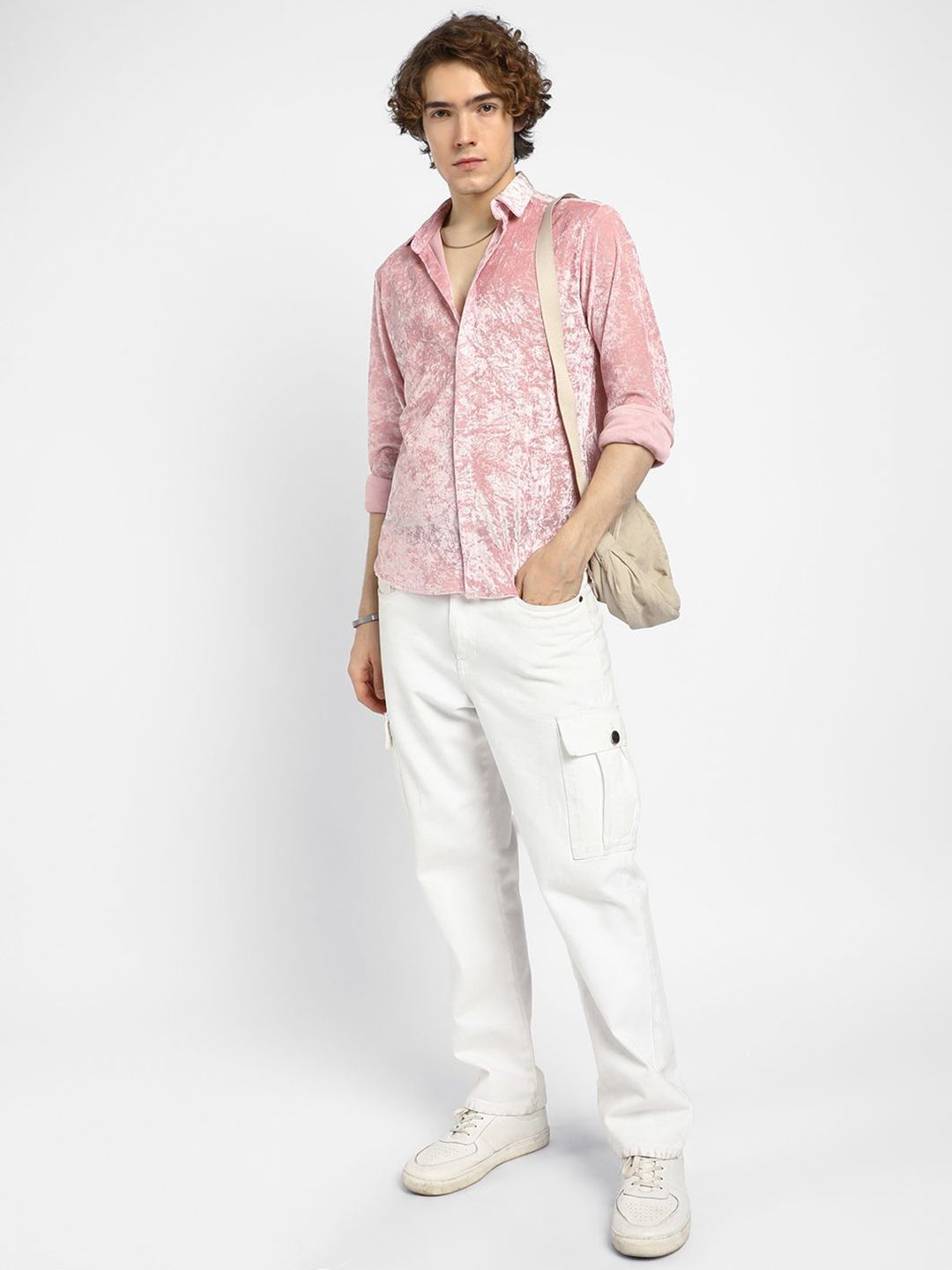 Campus Sutra Men Comfort Spread Collar Textured Casual Shirt