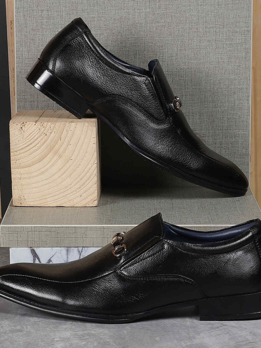 Metro Men Leather Formal Loafers