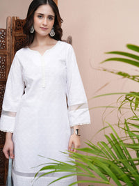 Vishudh Floral Embroidered Thread Work Straight Straight Kurta