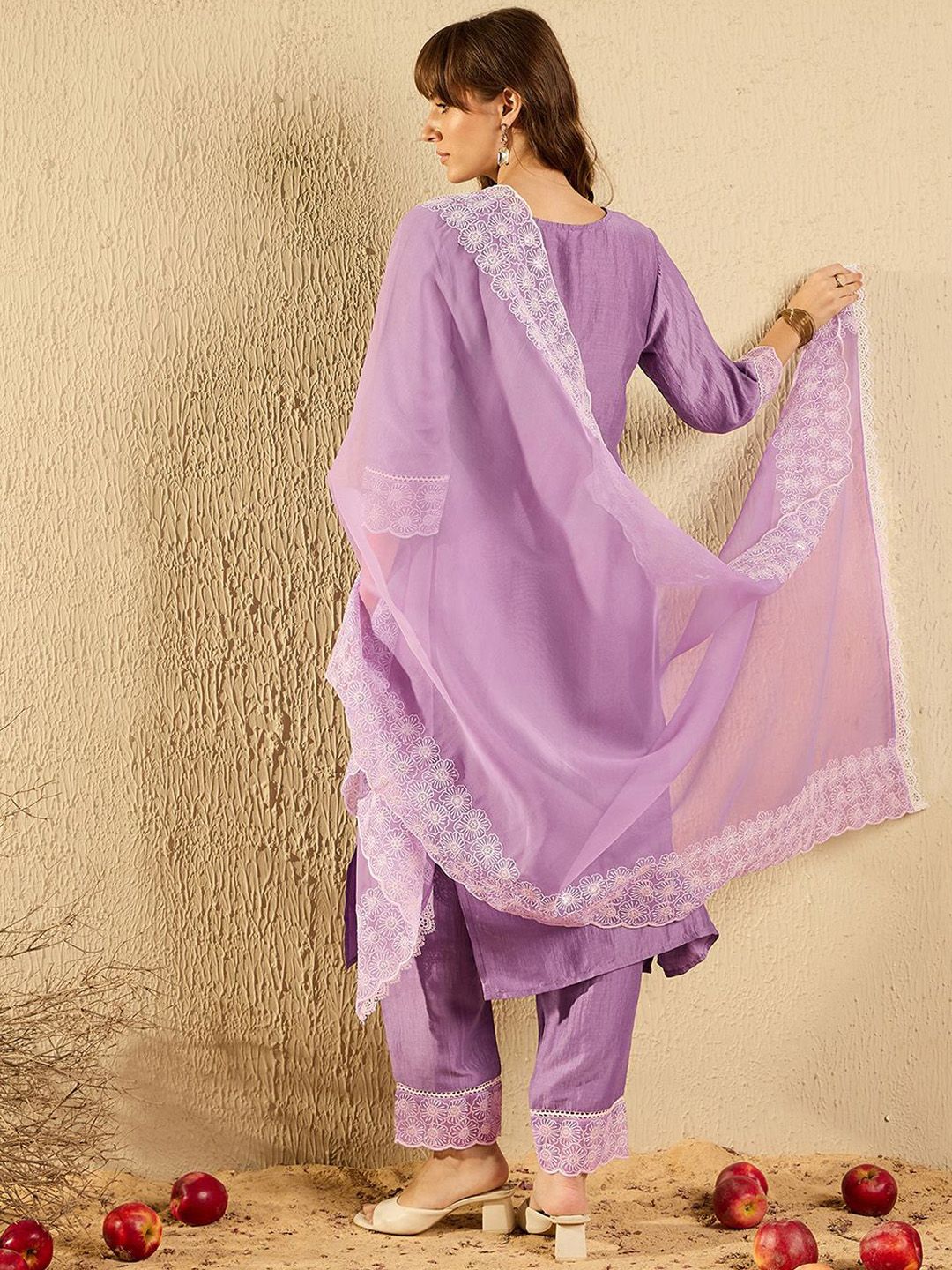 Indo Era Women Floral Embroidered Regular Thread Work Kurta with Trousers & With Dupatta