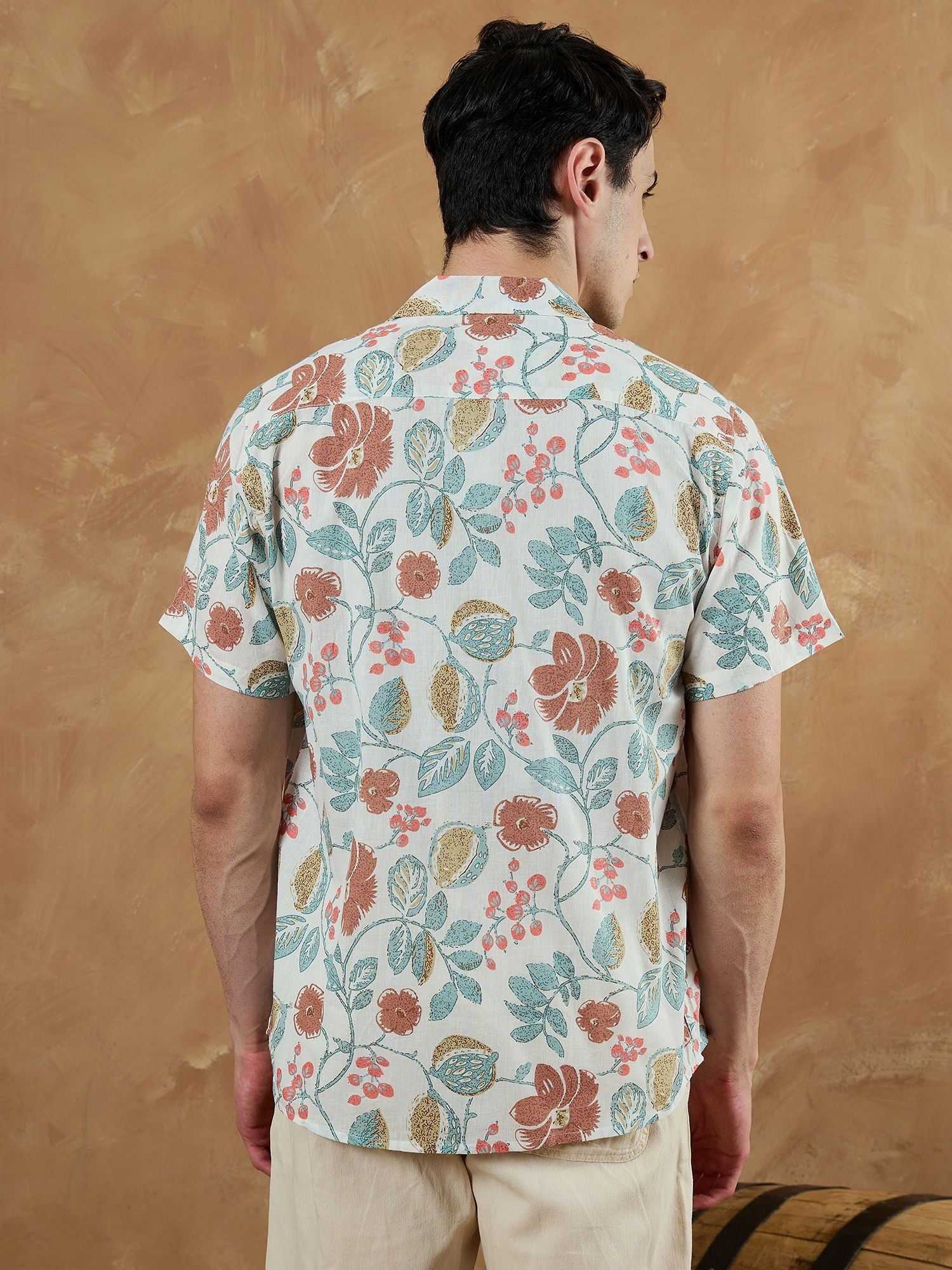 DENNISON Men White Regular Fit Floral Printed Casual Shirt