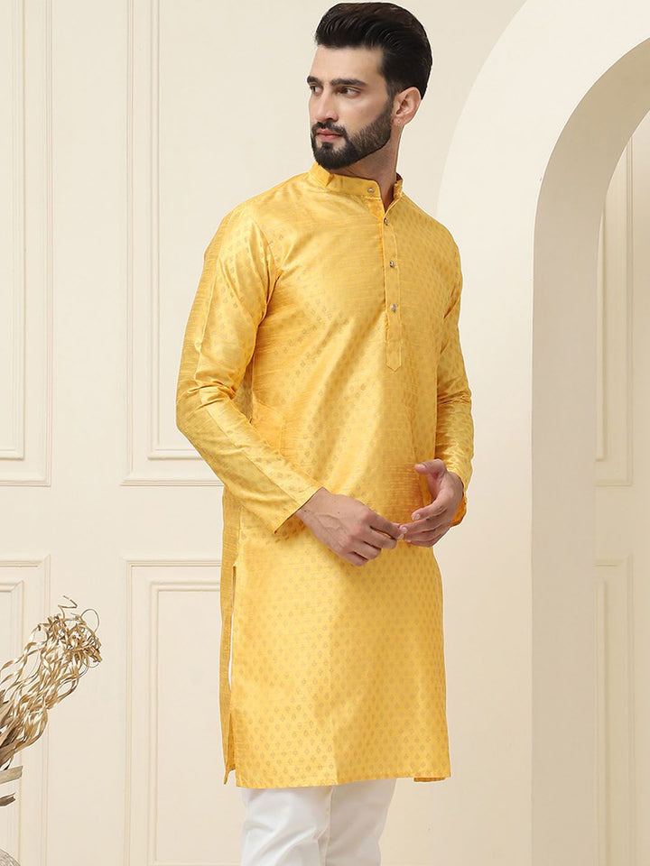 SOJANYA Ethnic Motifs Woven Design Band Collar Straight Kurta