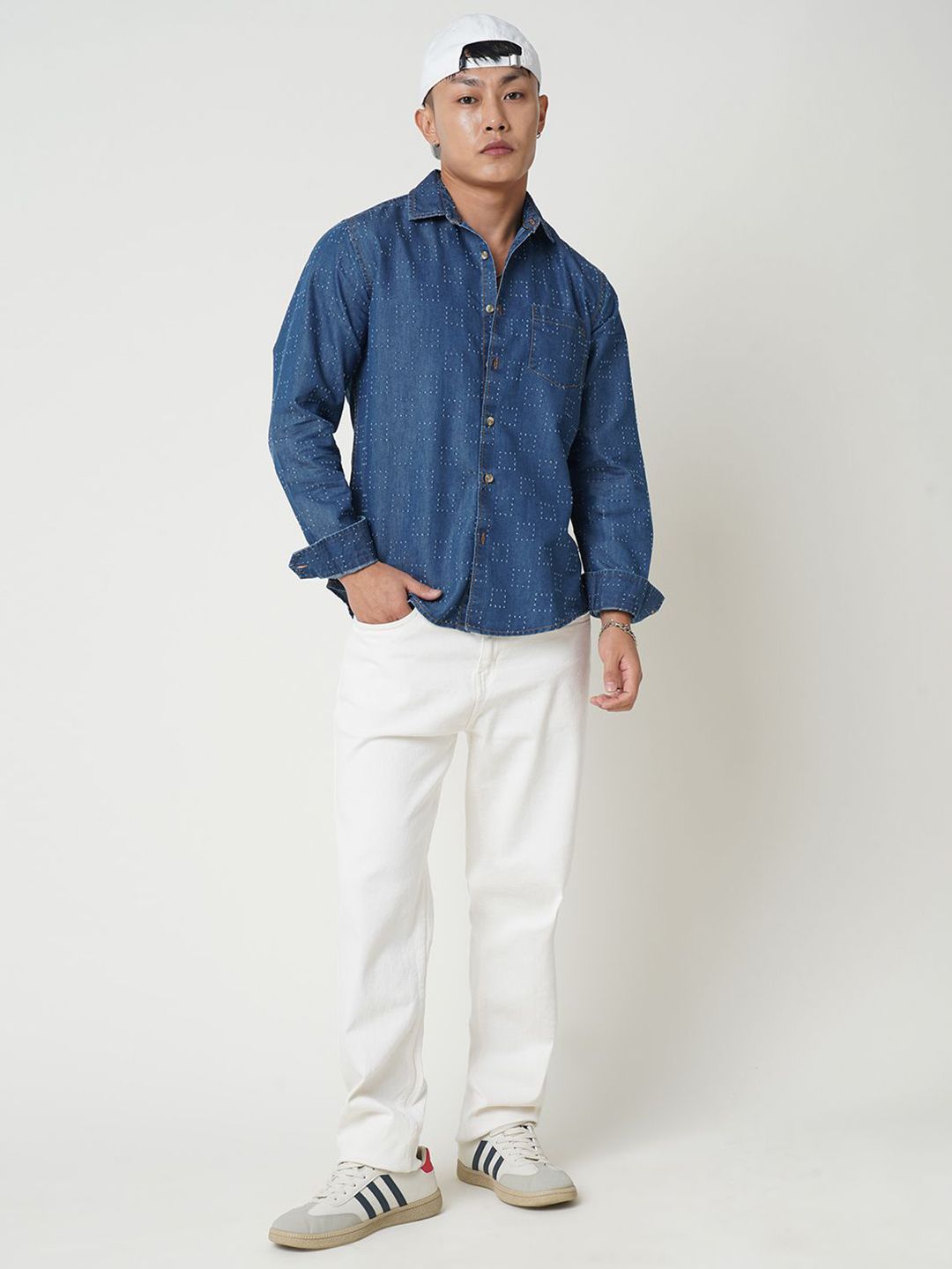 VASTRADO Men Classic Slim Fit Opaque Casual Shirt