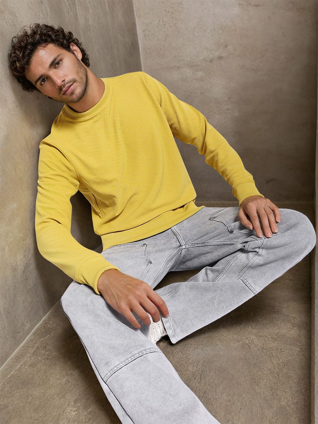 The Indian Garage Co Self Design Textured Long Sleeve Pullover Sweatshirt