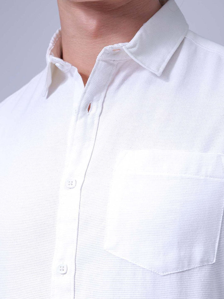 The Indian Garage Co Men Regular Fit Solid Resortwear Shirt