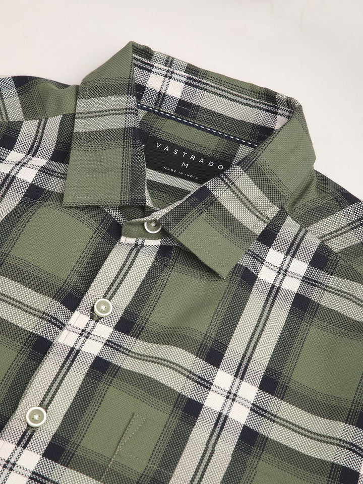 VASTRADO Men Classic Slim Fit Opaque Checked Pure Cotton Casual Shirt