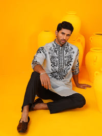 SOJANYA LUXE Floral Embroidered Mandarin Collar Straight Kurta With Trouser
