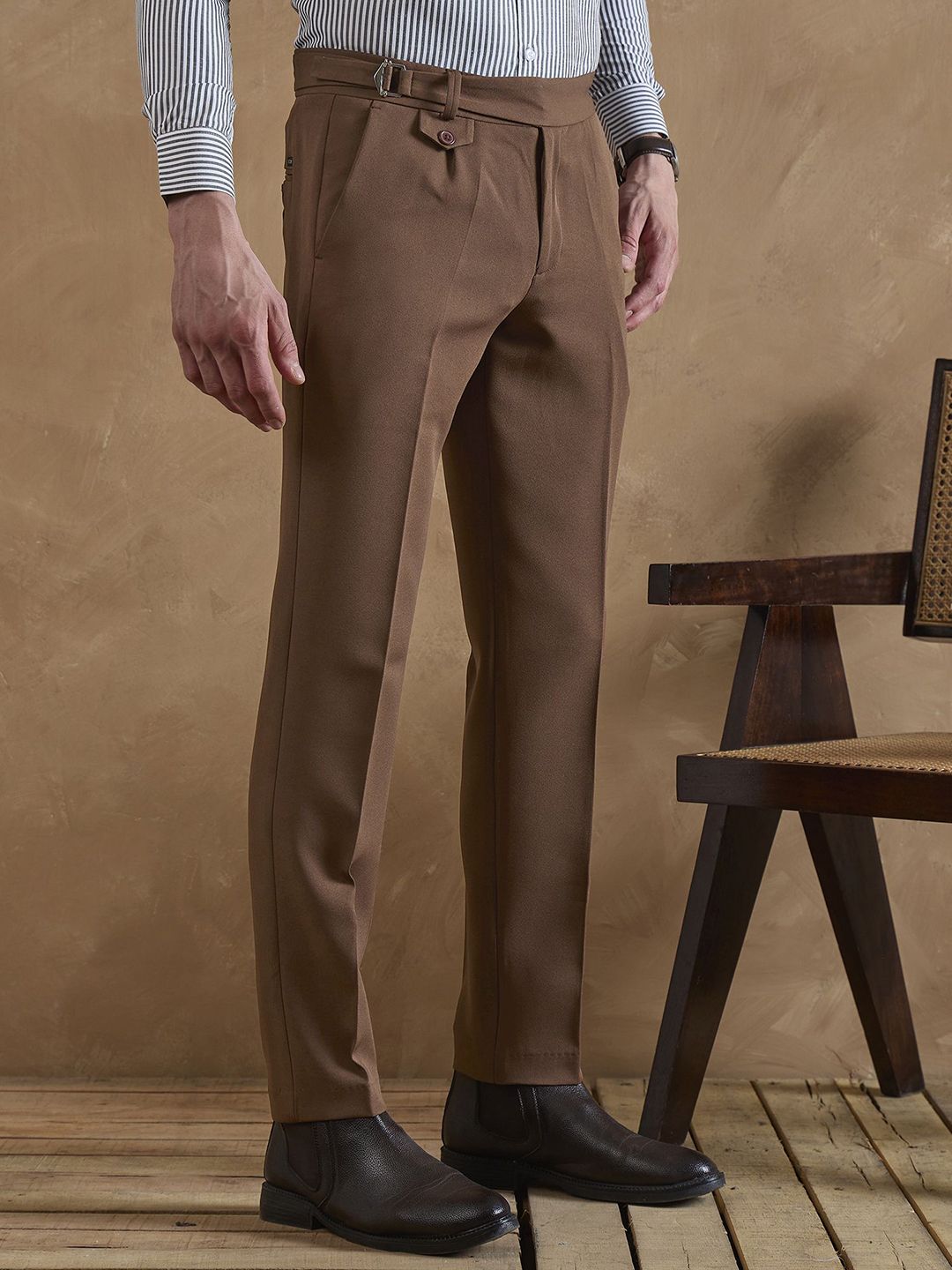 DENNISON Men Relaxed Mid-Rise Easy Wash Pleated Trousers