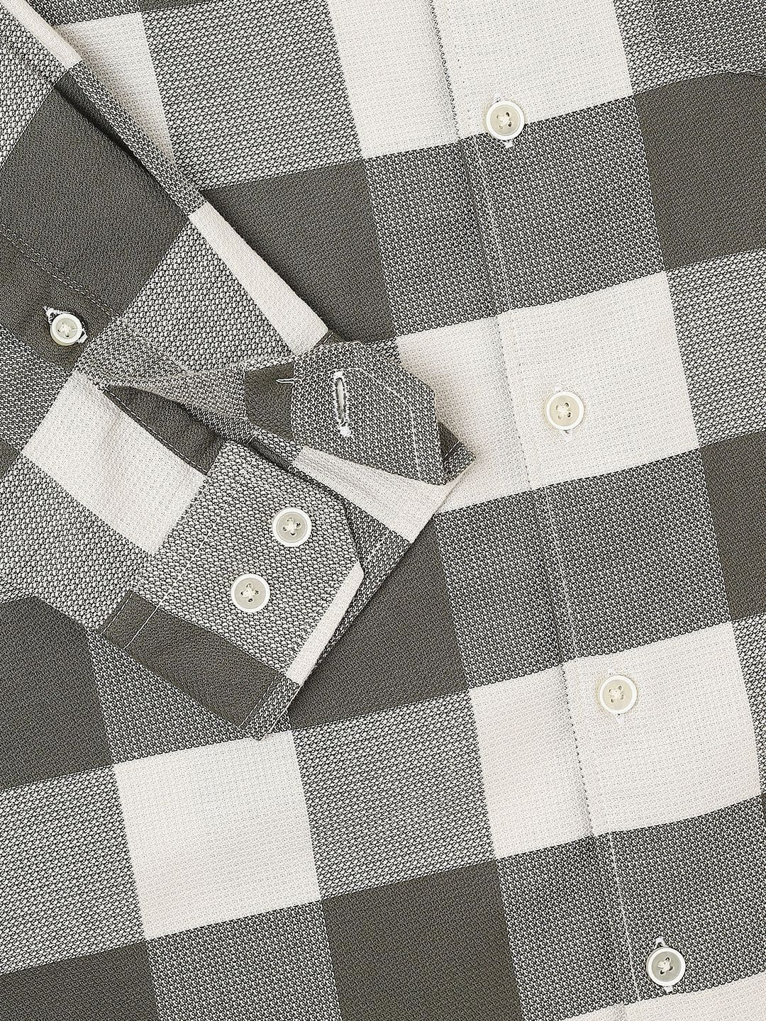 VASTRADO Men Classic Slim Fit Gingham Checks Opaque Checked Casual Shirt