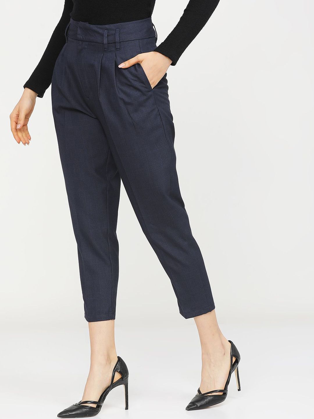 Tokyo Talkies Women Slim Fit Crop Trousers