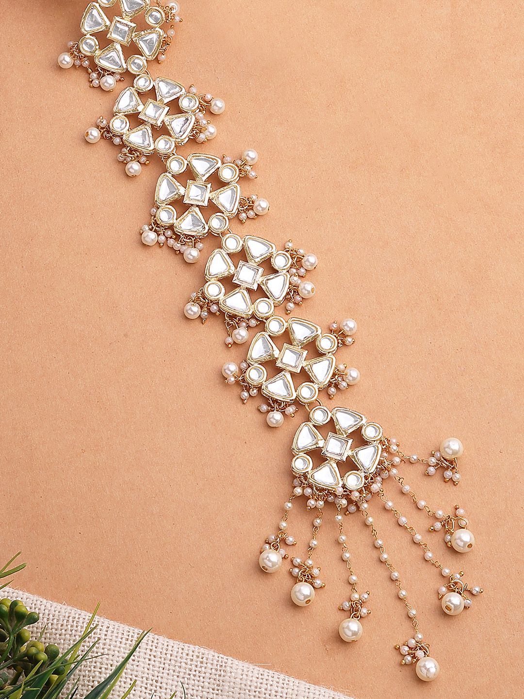 Karatcart Gold-Plated & White Kundan Studded Head Chain