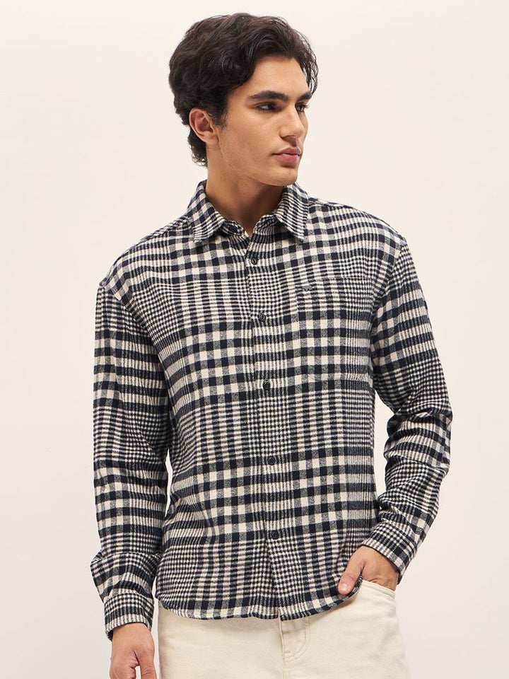 THE BEAR HOUSE Men Spread Collar Tartan Checked Cotton Relaxed Fit Casual Shirt