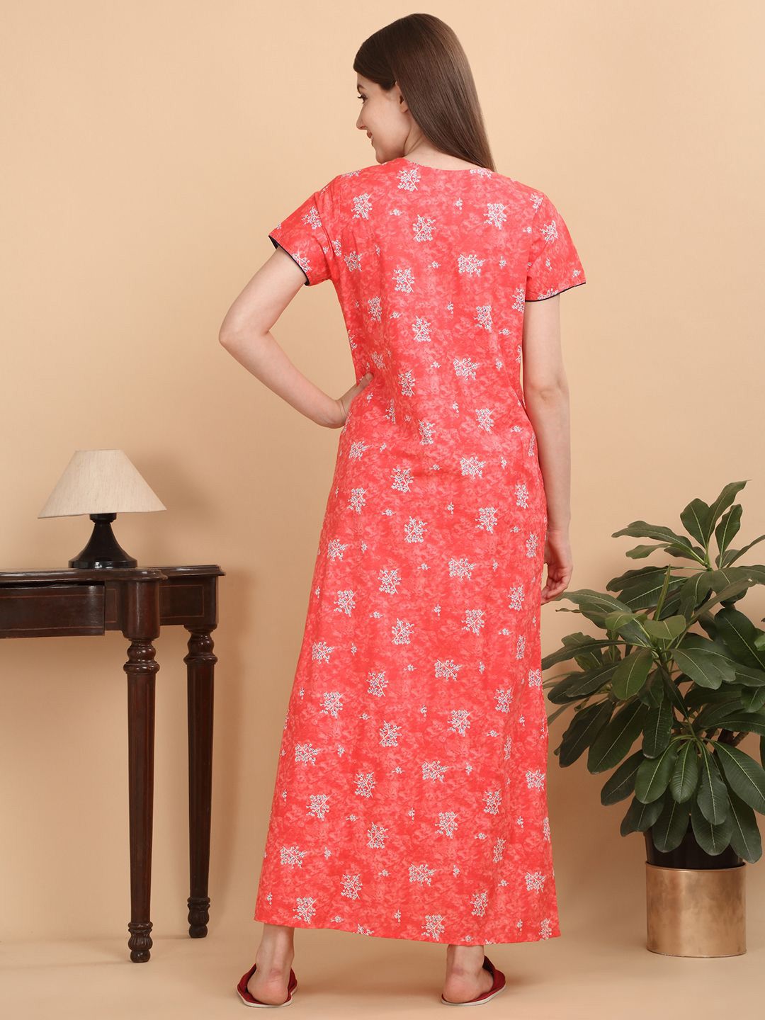 Sweet Dreams Women Printed Pure Cotton Maxi Nightdress