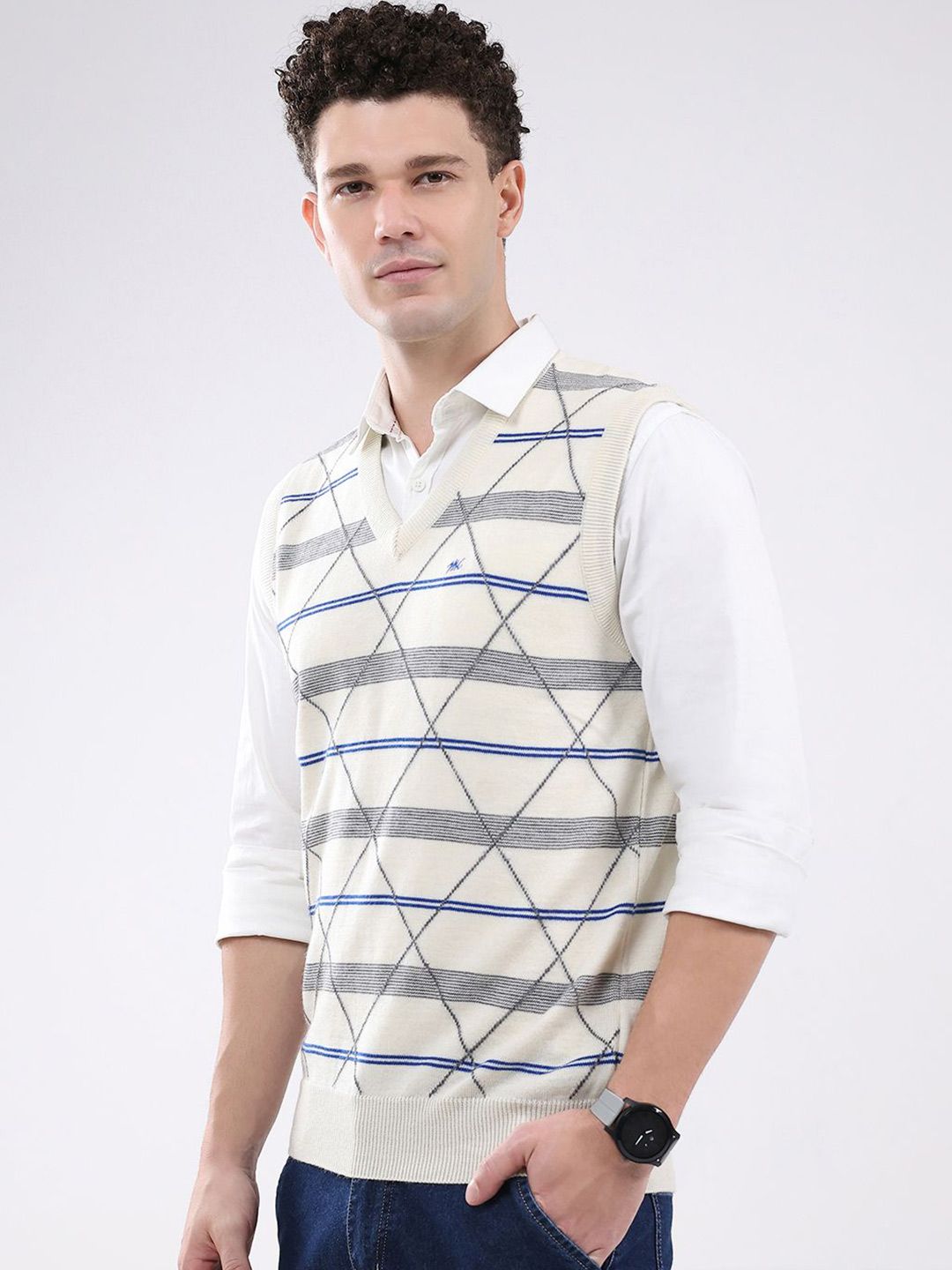 Monte Carlo Men Geometric Printed V-Neck Ribbed Sweater Vest