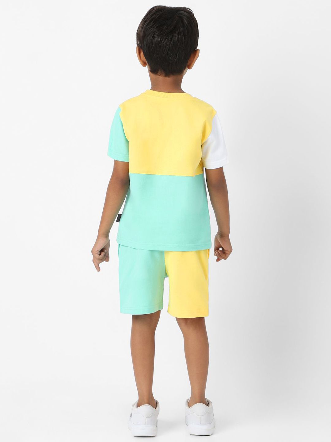 Nauti Nati Boys Colourblocked T-shirt with Shorts