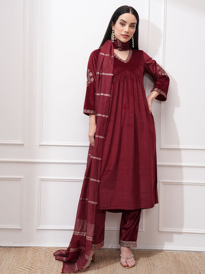 Vishudh Women Ethnic Motifs Embroidered Regular Kurta with Trousers & With Dupatta