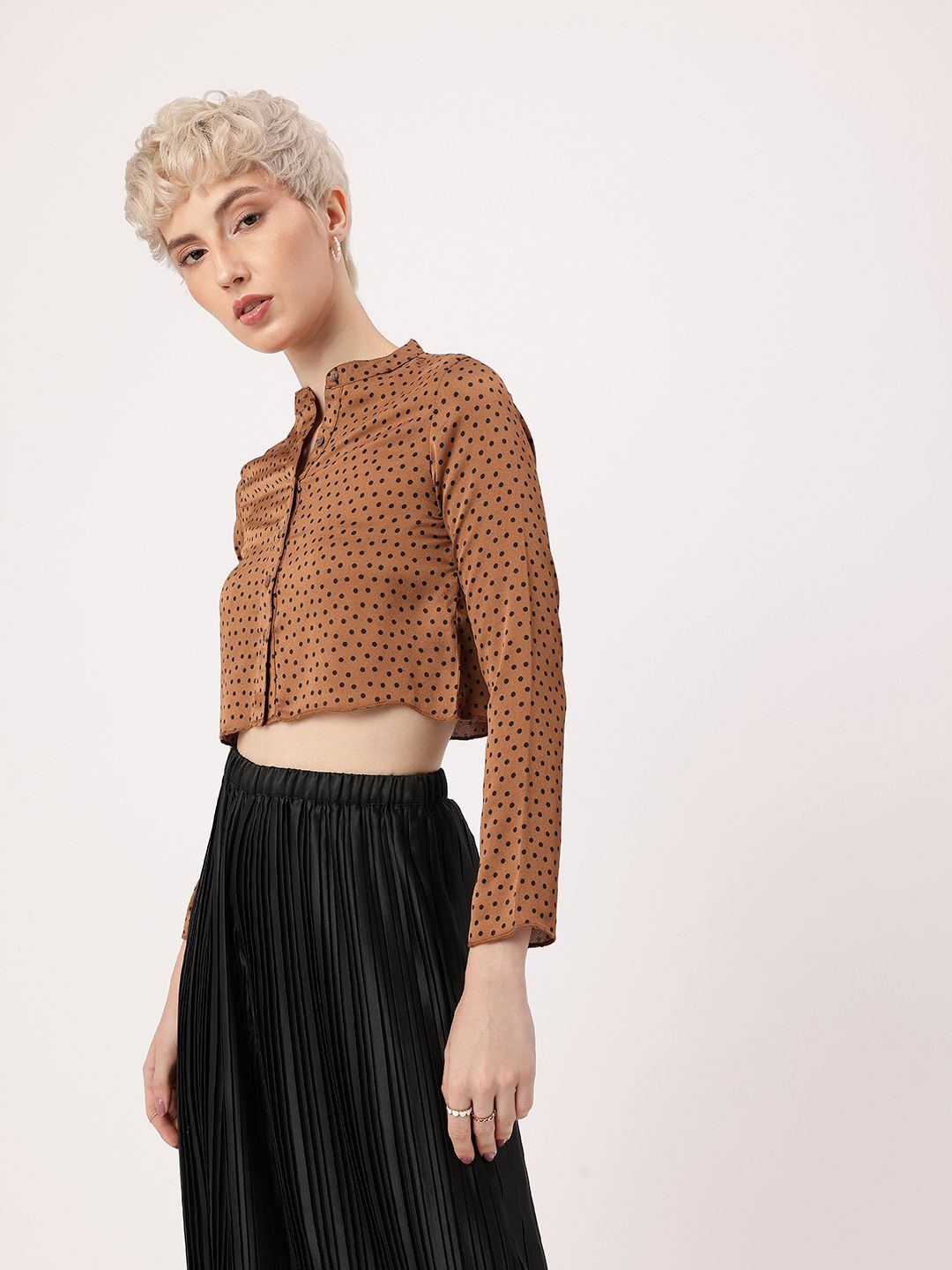 DressBerry Retro Charm Polka Dots Print Crop Shirt