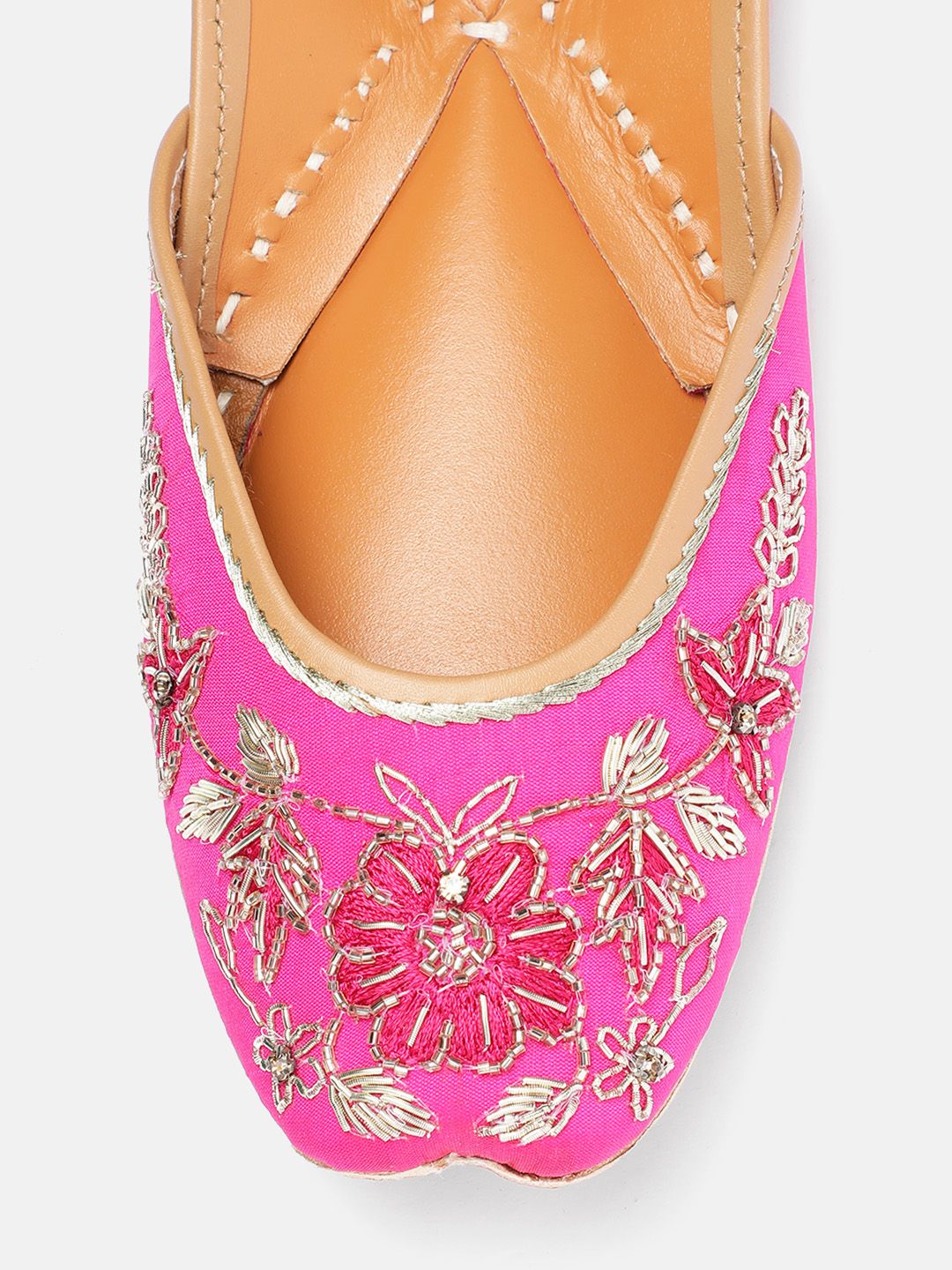 House of Pataudi Women Ethnic Embellished Mojaris