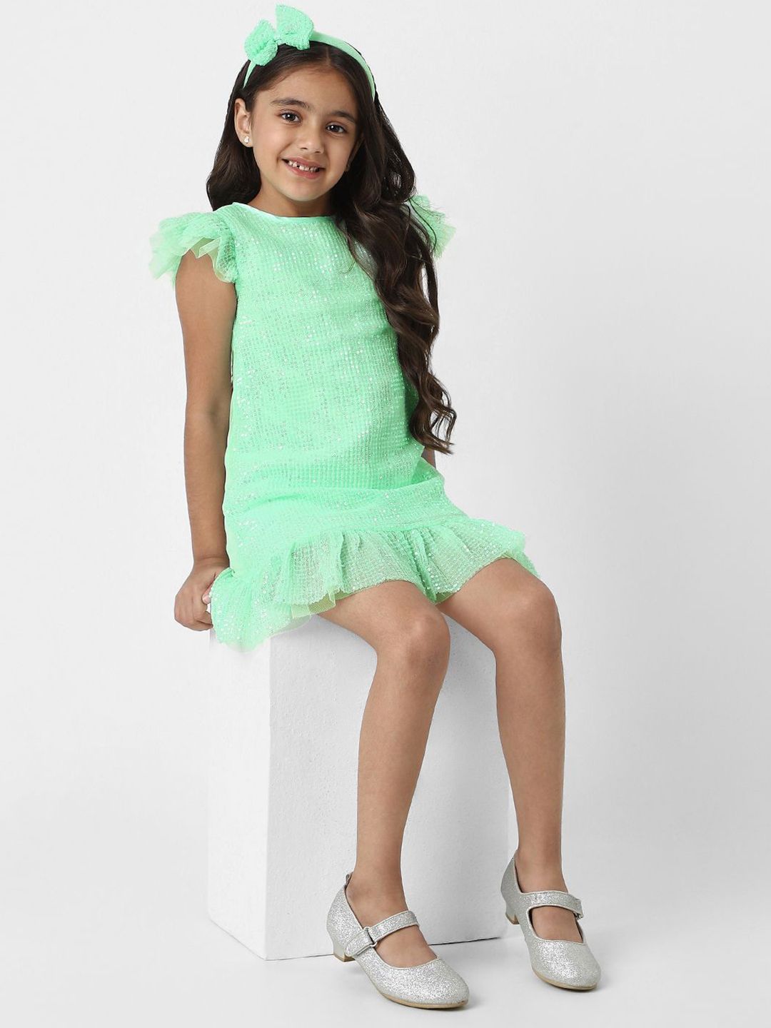 Nauti Nati Girls Green Mesh Embellished Sequin Party Frock With Headband